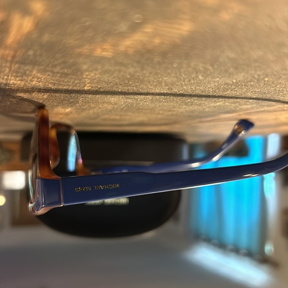 Michael Kors Sunglasses 🕶️ - Picture 2 of 9